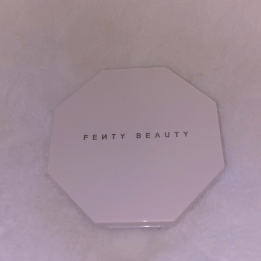 Fenty Killawatt Foil Duo Shade Highlighter